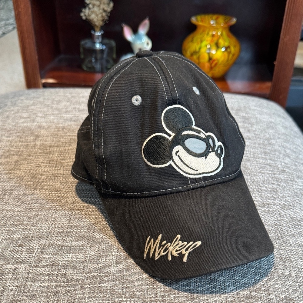 Disney Black Mickey Mouse Adult Hat